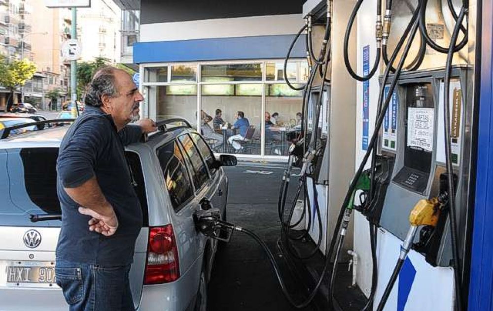 Cuestionan que se controlen precios con grupos pol�ticos