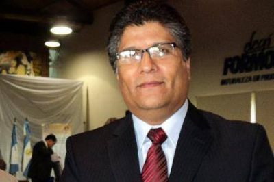 Silguero "que el reclamo no se convierta en una valla para que los jovenes aborigenes puedan cursar estudios superiores" 