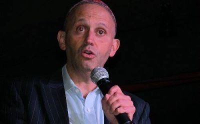 Rabino Bergman dio una charla en San Isidro