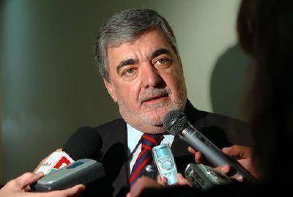 El Pich le dijo que "No" a Das Neves y se quedar�a sin partido para las proximas elecciones