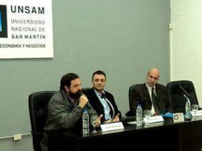 Se lanz� el programa "Los abuelos y la compu"