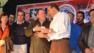 Rogel acompa�� el lanzamiento del ex gobernador chaque�o	 