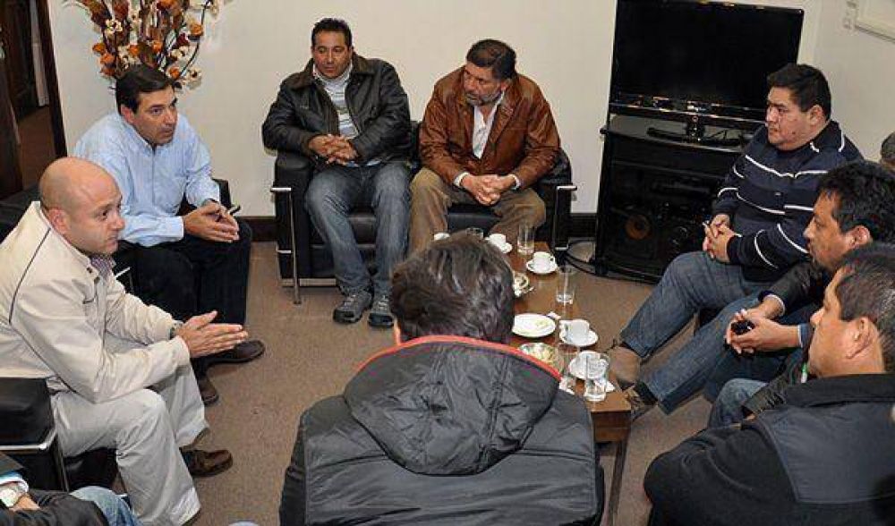 El Ejecutivo apoya y condiciona el cambio del horario de cierre de los boliches