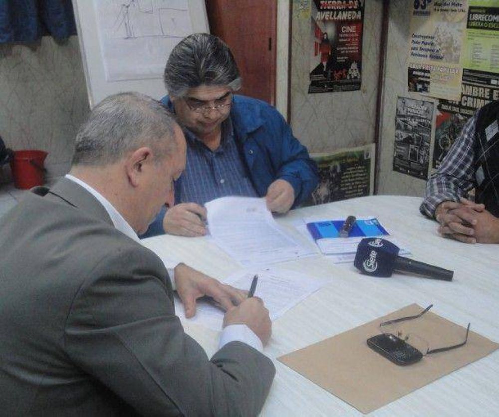 Sociolog�a seguir� funcionando en la sede de Luz y Fuerza