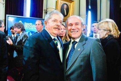 Walter Barrionuevo destac� el rumbo socioecon�mico fijado por Lula Da Silva en Brasil