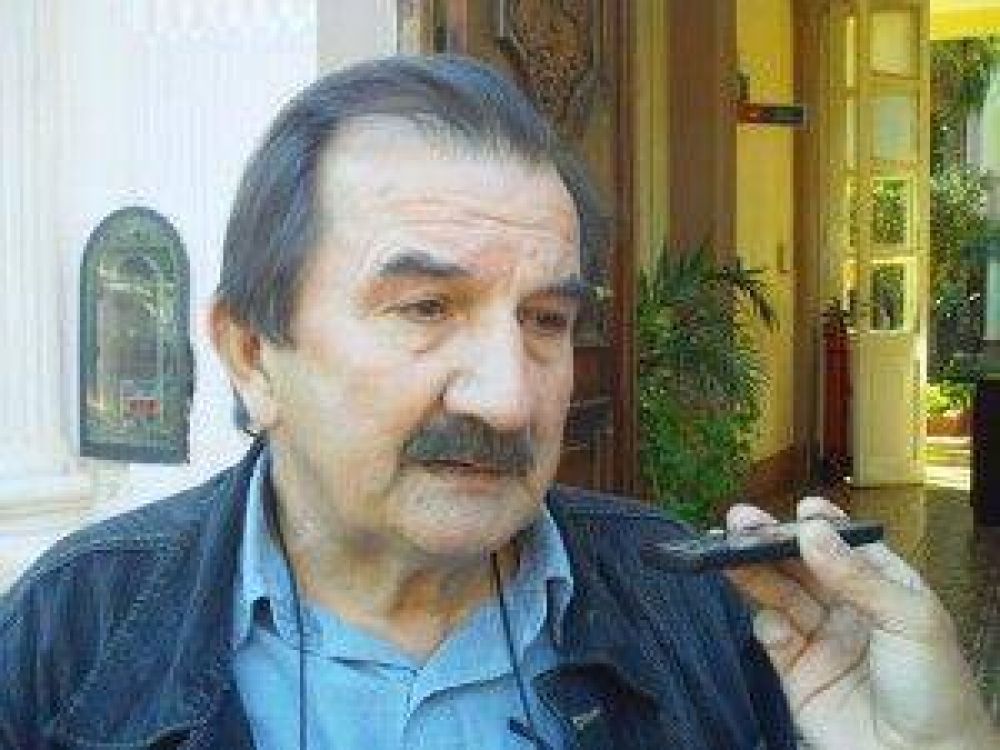 �Creo que Pigna es uno de los historiadores que mejor sabe contar la historia�