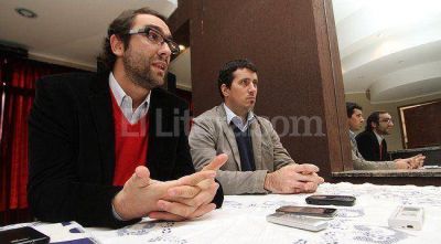 "Esta causa tiene que desarrollarse en toda su magnitud en la Justicia Federal"