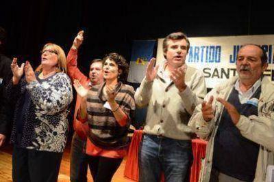 "Unidos como nos pidi� la Presidenta"