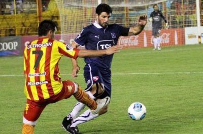 Independiente elimin� por penales a Boca Unidos en Resistencia