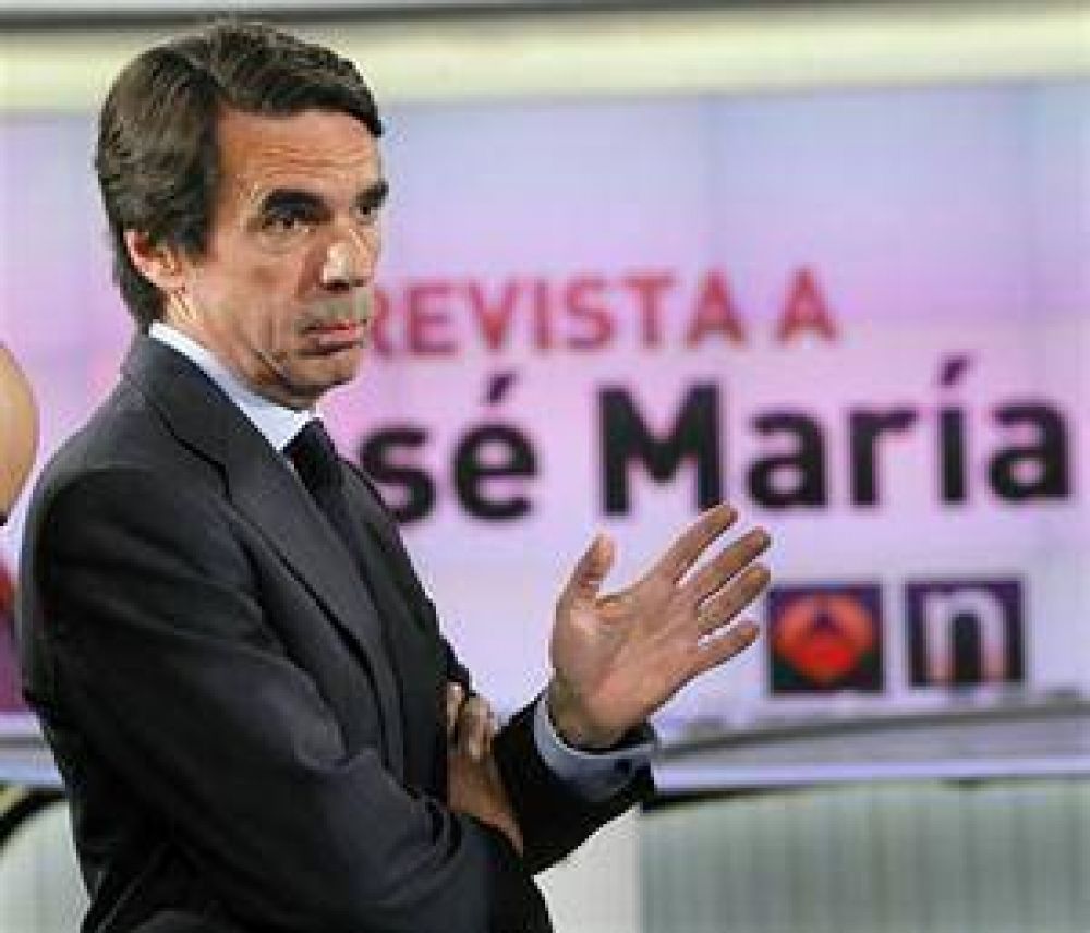 Aznar desaf�a a Rajoy y se reaviva la rebeli�n del PP