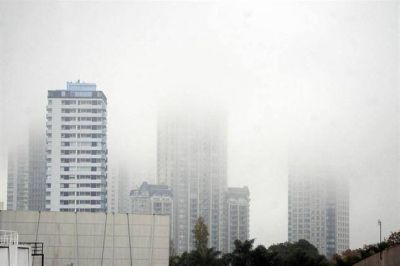 La niebla complic� la operaci�n en Ezeiza y hubo varios vuelos demorados