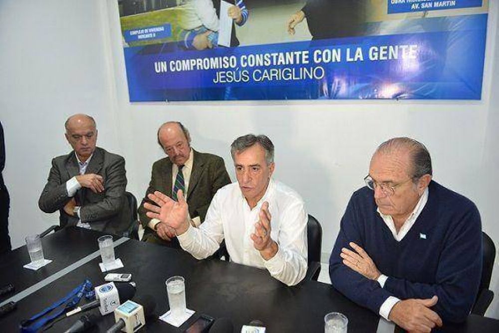 Jes�s Cariglino inaugur� la Casa Peronista en la Capital Federal