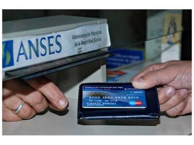 Por mes, Santa Fe recibir� m�s de 105 millones de pesos por la AUH
