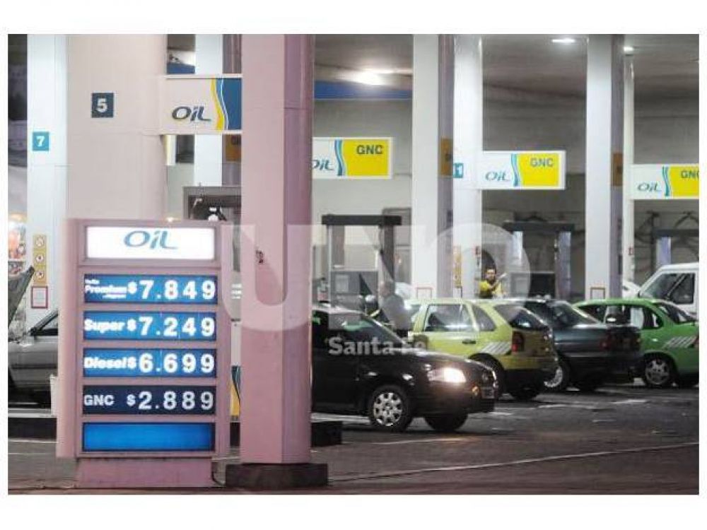 Ma�ana habr� expendio normal de combustibles en las estaciones de servicio