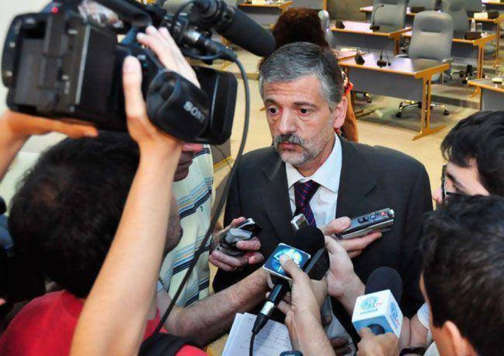 El procurador Bongianino se excus� y no acusar� a Salinas en el jury