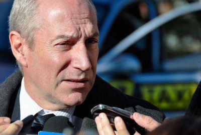 Gonz�lez contra Ojuez: �lo que compraron se instal� en la gesti�n de Jorge�