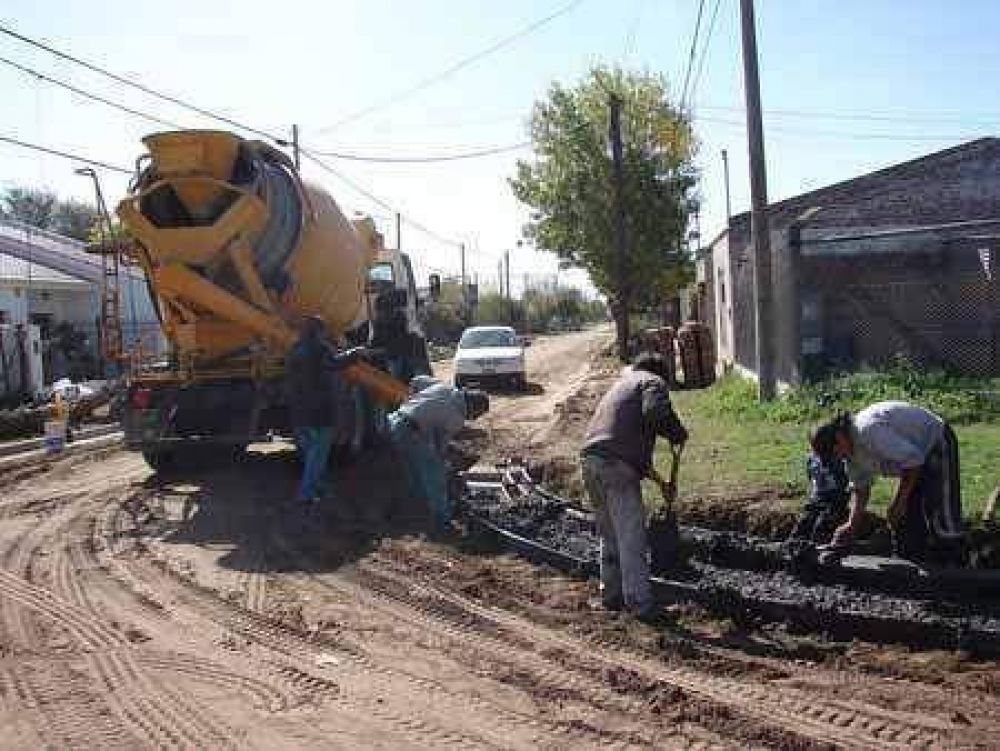 Contin�an las obras de cord�n cuneta 