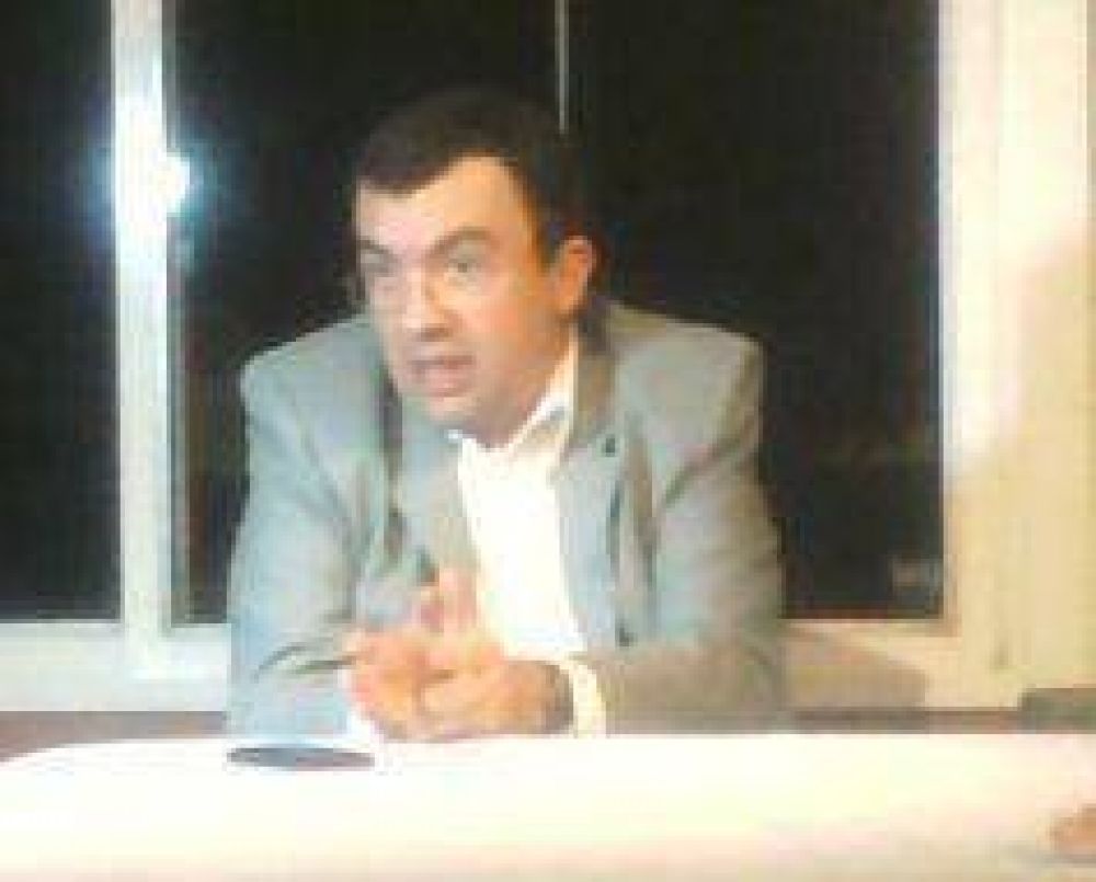 Titular de Afsca Bah�a se reuni� con medios locales