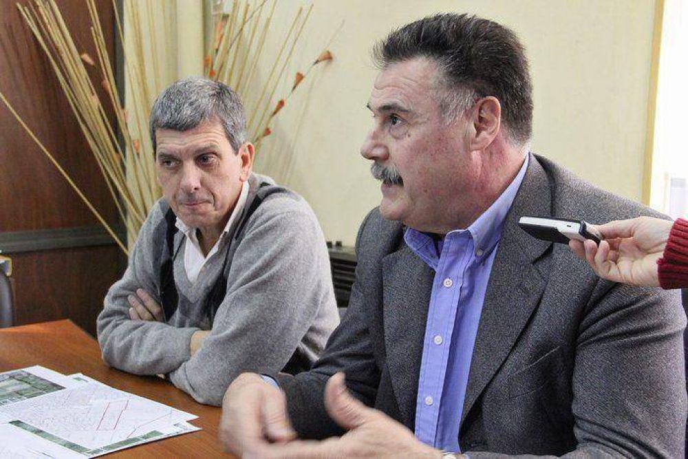 "El Intendente y el Departamento Ejecutivo quieren que se hagan las viviendas"