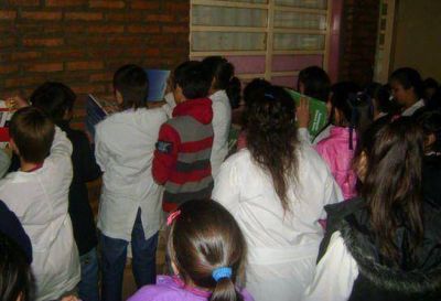La Escuela 205 recibi� mil libros para crear su biblioteca
