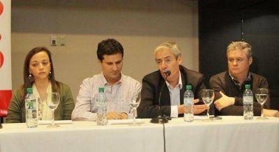 Desde Nuevos Aires consideran que el lanzamiento de Alfons�n "es apresurado"