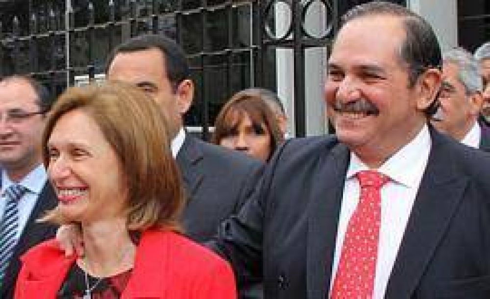 Para el 88% de los tucumanos hay corrupci�n en la gesti�n de Alperovich