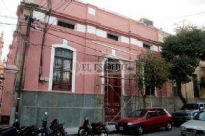 Multaron a los colegios privados por no presentar documentaci�n t�cnica
