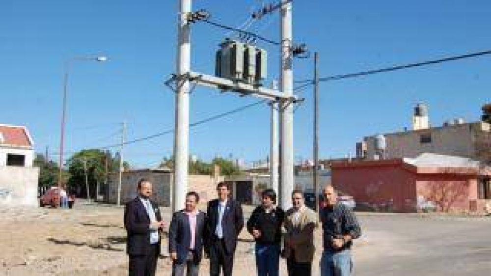 Subestaci�n Transformadora para el barrio 250 Viviendas