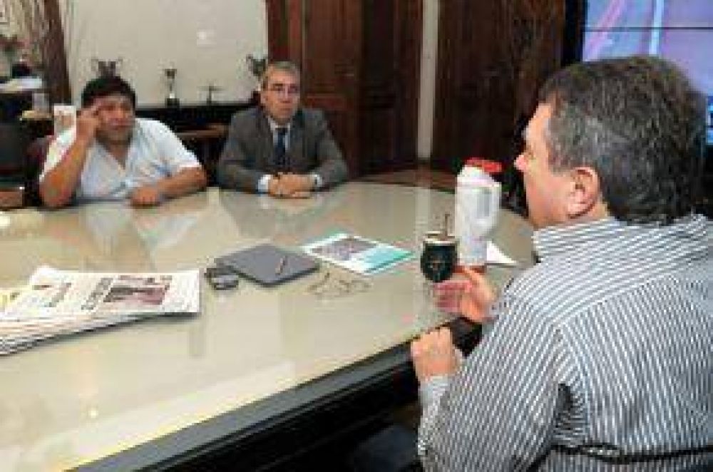 Yauhar Cierra Acuerdo Con Los Petroleros Por Si Es Candidato