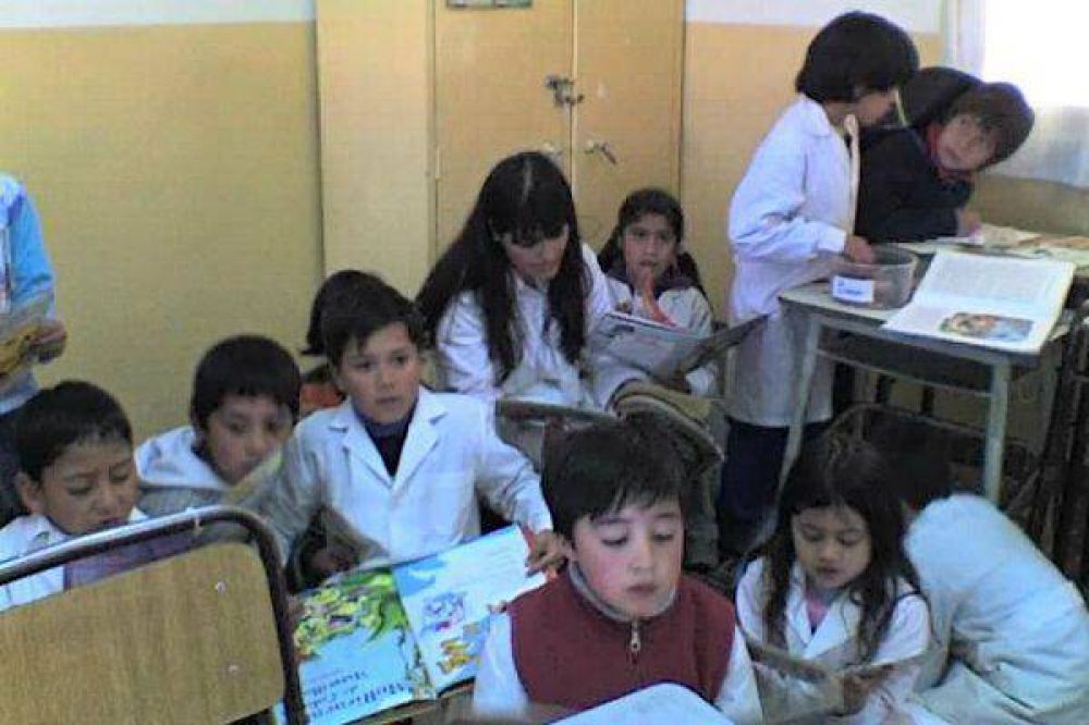 Contin�a la ocupaci�n de la Escuela de Pilca