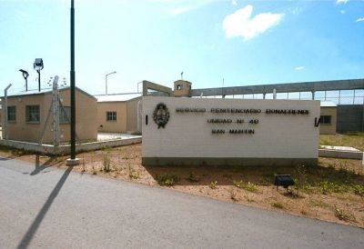 Acusan al Gobierno bonaerense de dar agua contaminada a presos