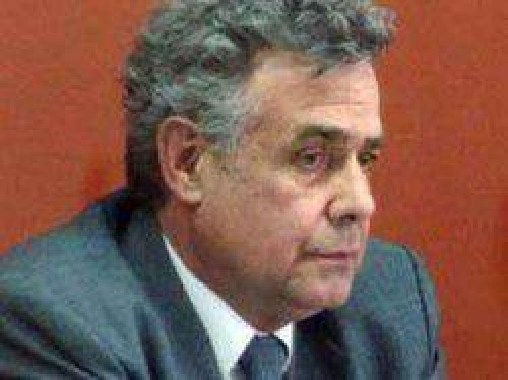 Fiscal marplatense dice que Hooft acusa a los fiscales y no responde imputaciones
