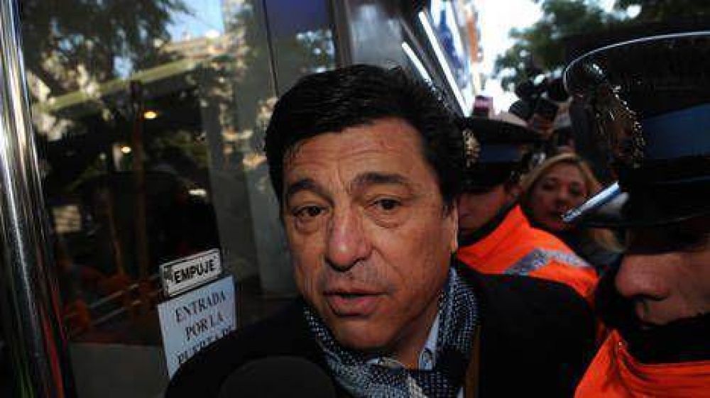 Passarella: "A partir de junio vamos a armar un equipo muy competitivo"