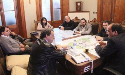 Funcionarios del ministerio de Trabajo provincial estuvieron en Azul