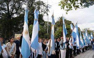 Actividad oficial en Tucum�n para el 25 de Mayo ﻿