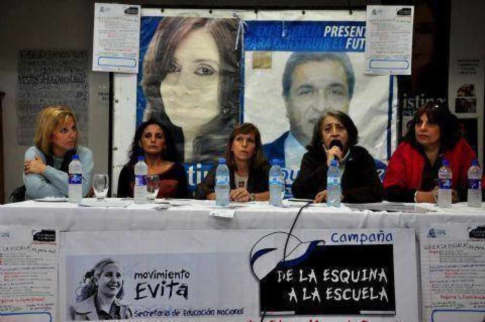 Lanzamiento regional de la campa�a �De la Esquina a la Escuela"