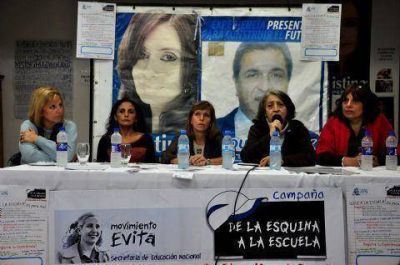 Lanzamiento regional de la campa�a �De la Esquina a la Escuela"