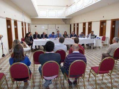 La Provincia invertir� m�s de $ 6 millones para refaccionar el Hotel Termas