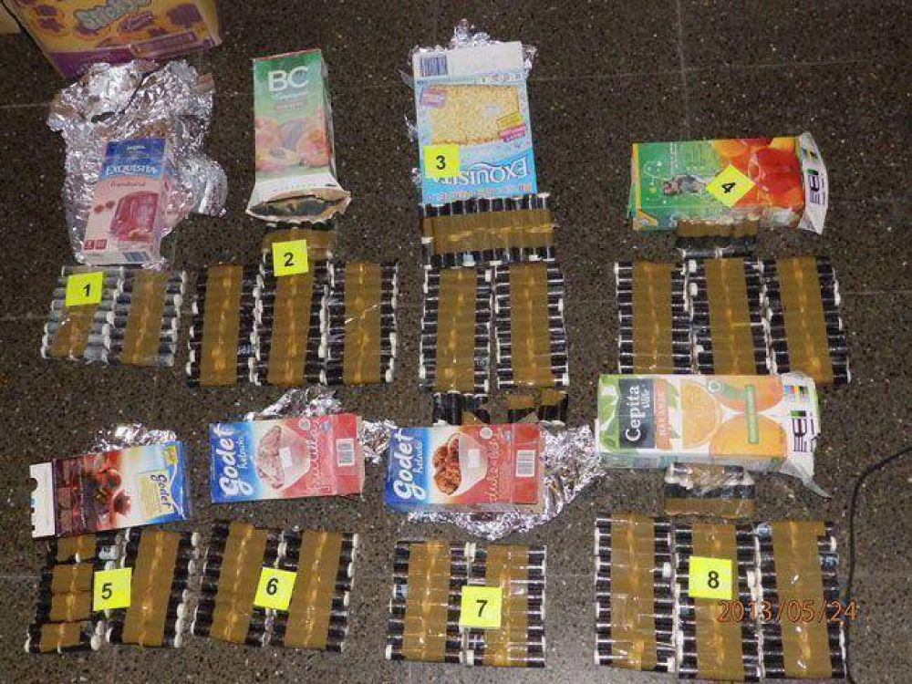 Catril�: detienen a una �mula� con cuatro kilos de coca�na