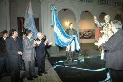 Belgrano y Gorriti parecen cobrar vida en la Catedral