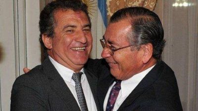 Cecco destac� a Urribarri por la firma de convenios para viviendas	 