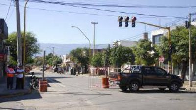 Cortes de calles programados para el fin de semana