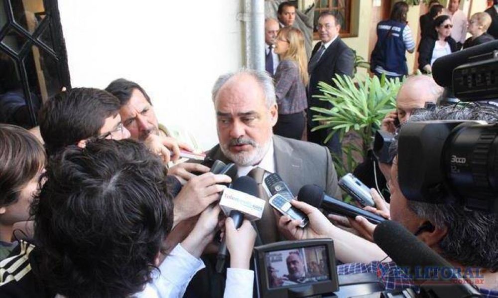 Colombi defendi� a la Justicia y desde el PJ insistieron con la politizaci�n de la causa