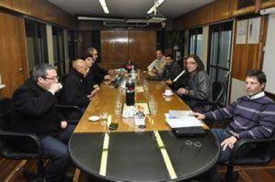 Barrick prometi� prioridad para los proveedores iglesianos	