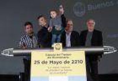 SE CERR� LA C�PSULA DEL TIEMPO