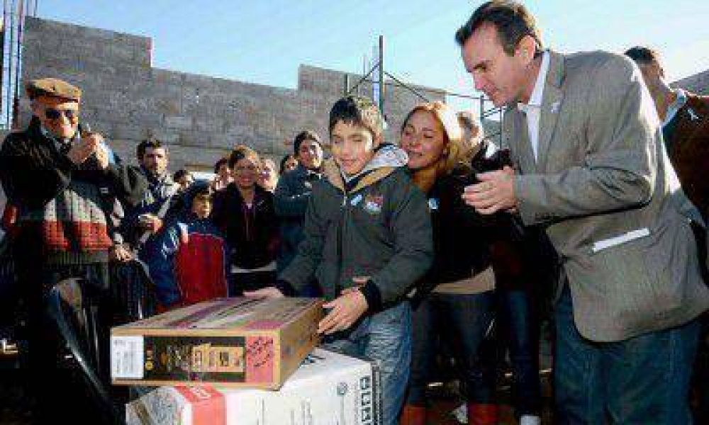 P�rez: "Celina ya tiene mucho trabajo con nuestros hijos"