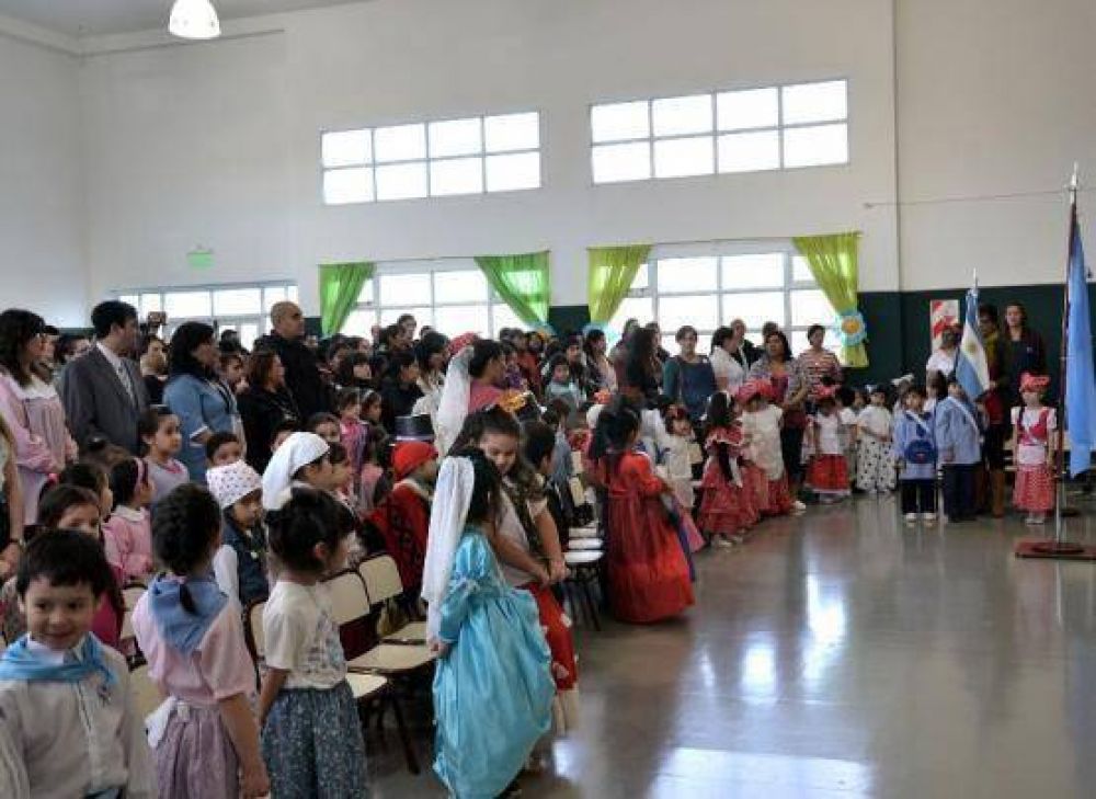 Grasso asisti� a los actos por el 25 de mayo