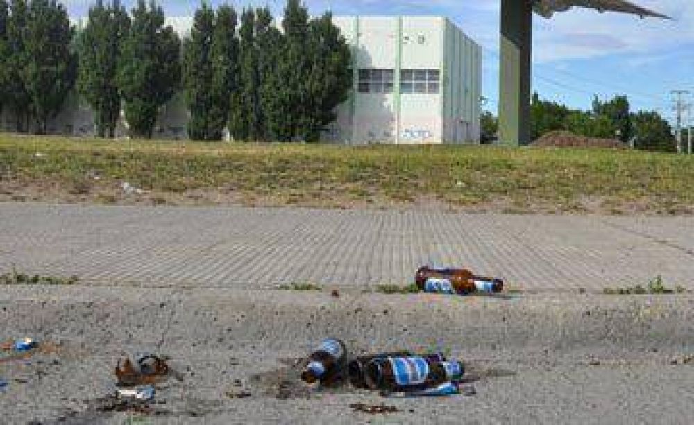Debatir�n ordenanza por ingesta de alcohol en la v�a p�blica
