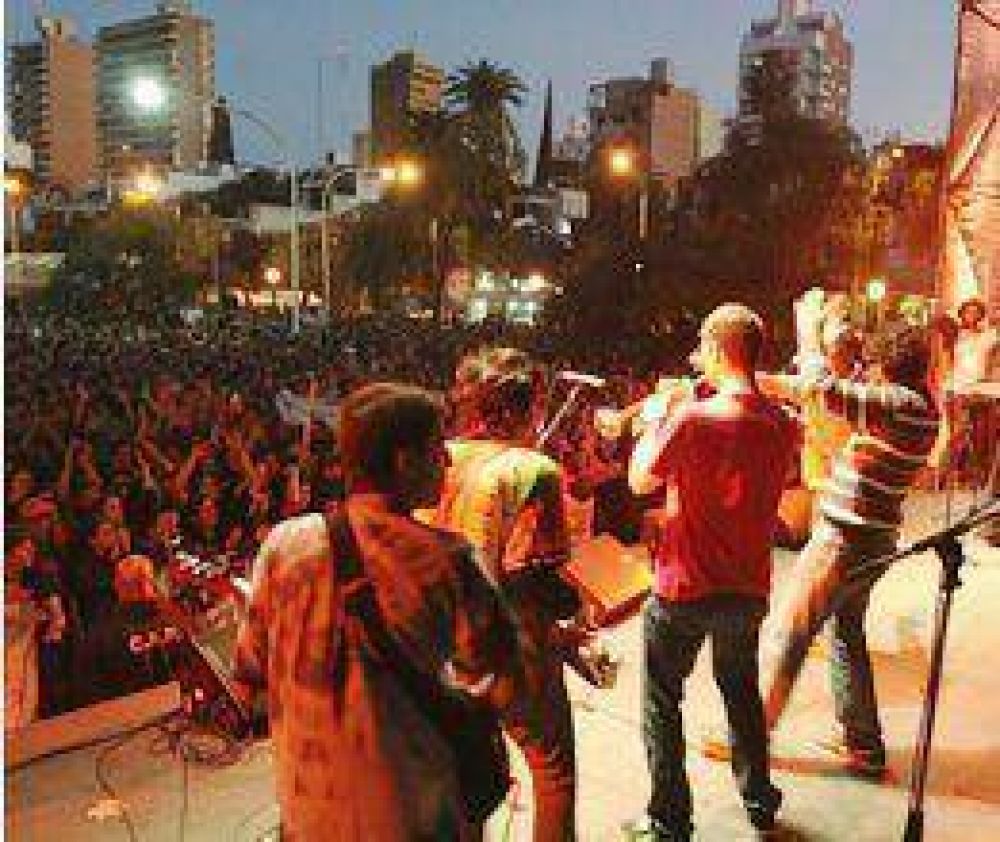 San Nicol�s a puro rock  