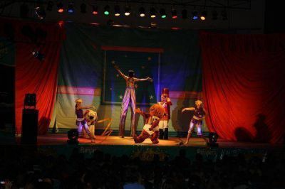Domingo 26 a las 16 horas totalmente gratis, �Festival del bebe� en el Teatro Col�n�.